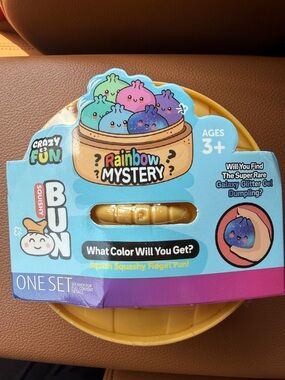 Viral Rainbow Mystery Squishy Bun! Will you find the Rare Glitter Gel Dumpling